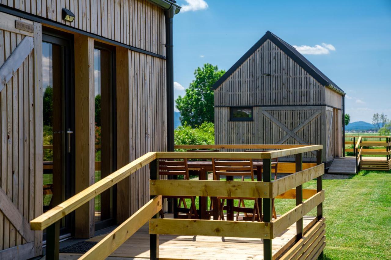 Готель Horse Glamping Park Cirkovce Екстер'єр фото