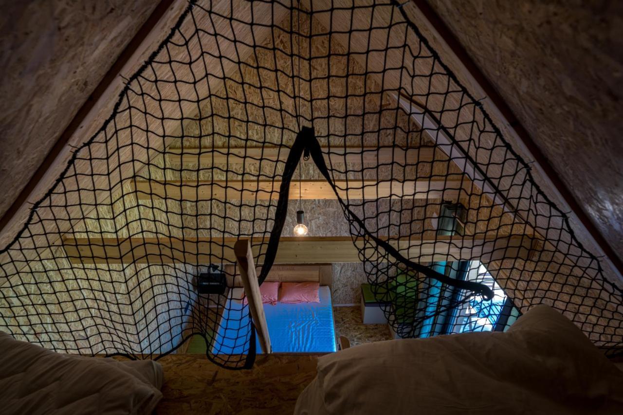 Готель Horse Glamping Park Cirkovce Екстер'єр фото