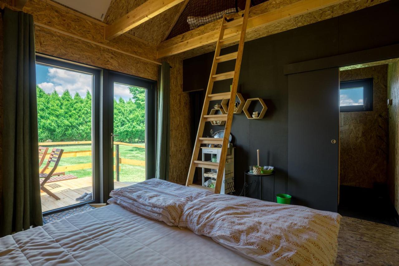Готель Horse Glamping Park Cirkovce Екстер'єр фото